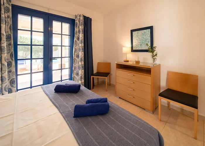 La Traviata فيلة *