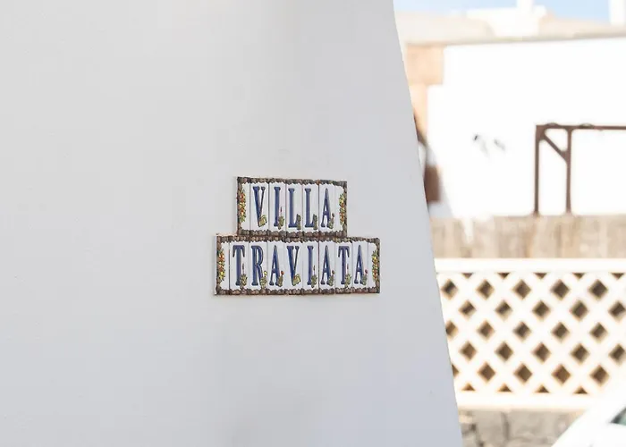 La Traviata فيلة